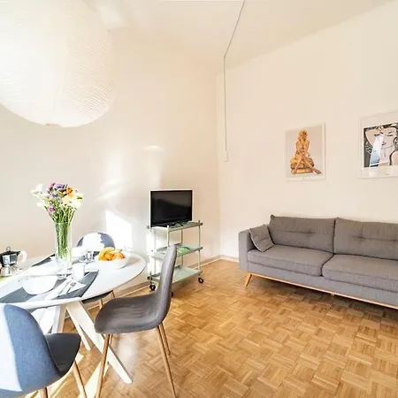 La Casa Della Volpe - Design House Porta S.felice Apartment Bologna